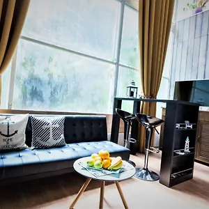 Guest house Divinity's Reach - Old Town Center ****